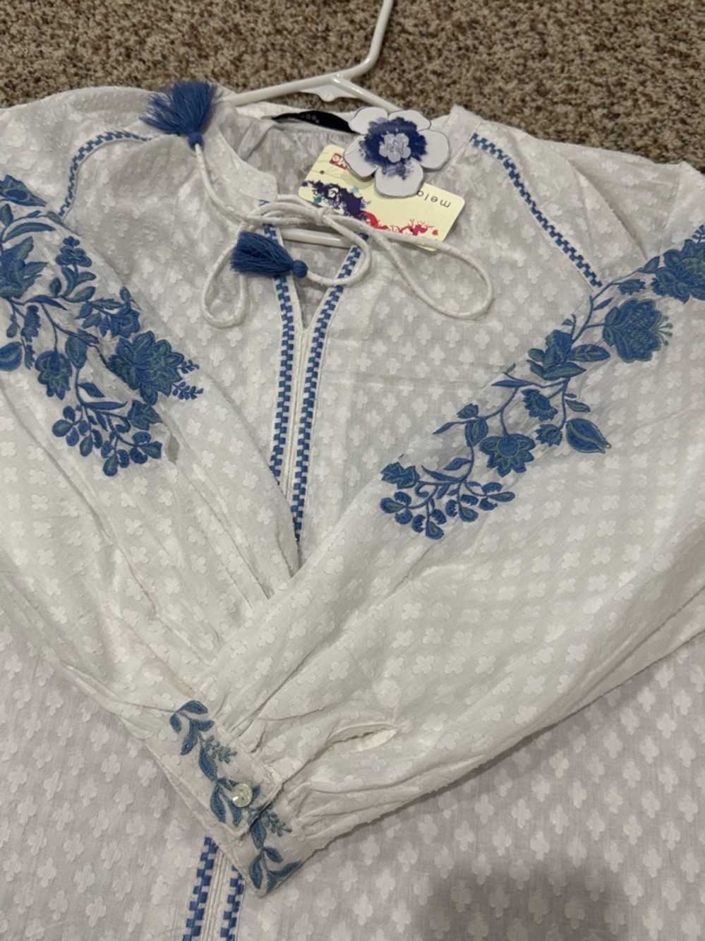 Melange White embroidered cotton blouse